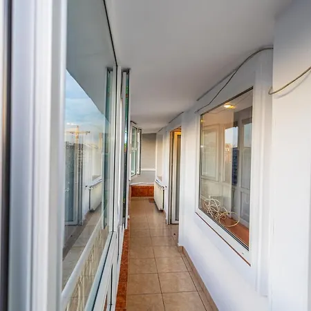 Heart Of - Panoramic View Apartment *
